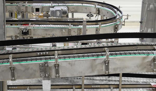 智慧工廠中的生產線